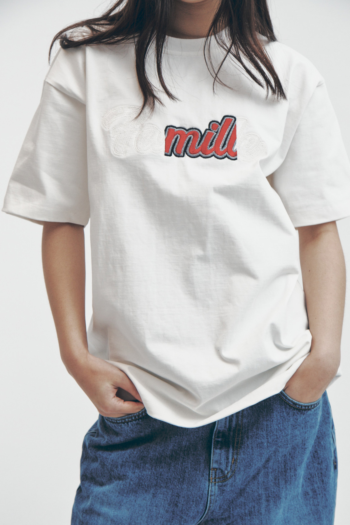 CONTRAST EMBROIDERY LOGO T-SHIRT(WHITE)